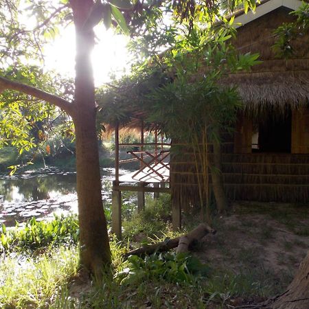 Hotel Le Logis De Kep Exterior foto